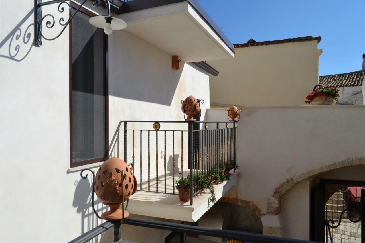 Residenza La Nivera Miglionico Ngoại thất bức ảnh