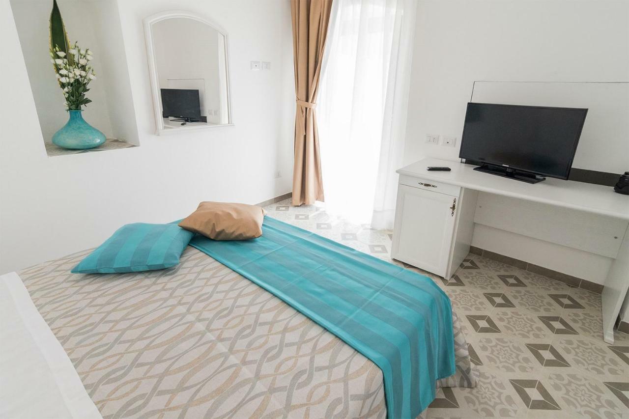 Residenza La Nivera Miglionico Ngoại thất bức ảnh