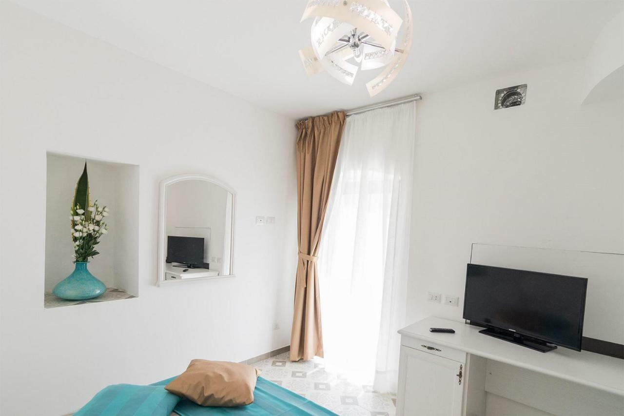 Residenza La Nivera Miglionico Ngoại thất bức ảnh